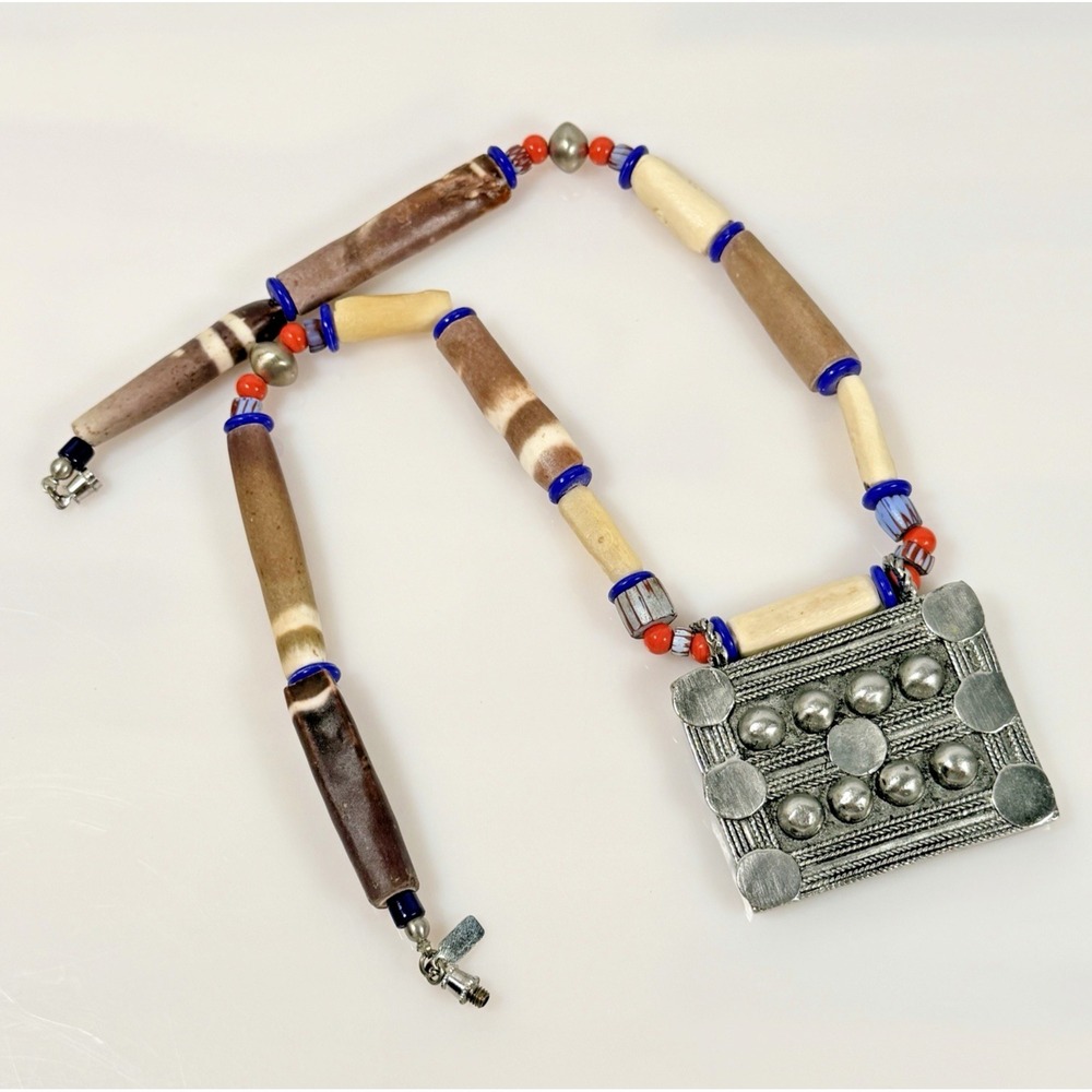 Kenneth Lane Tribal Statement Necklace Ethnic Style Beads Silver Tone Amulet 22"